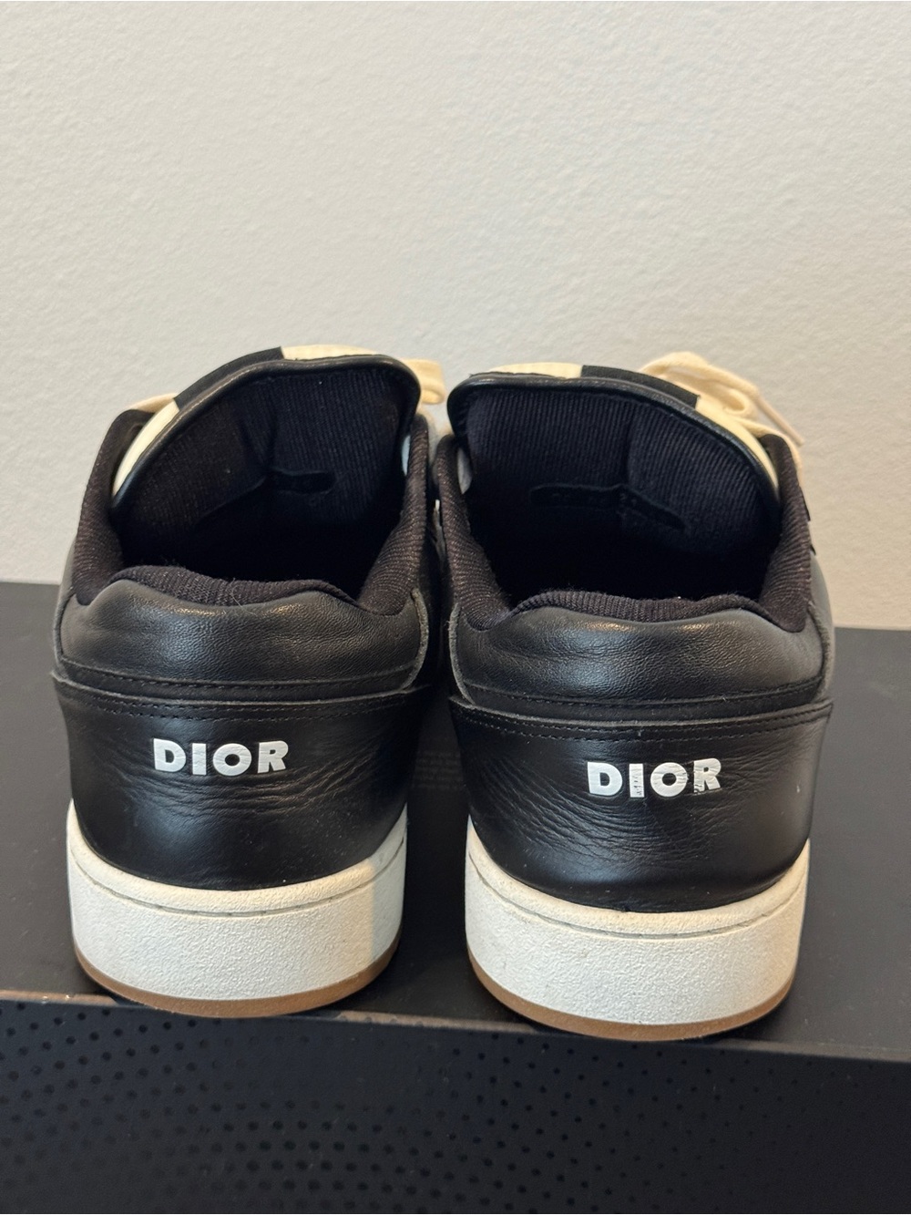 Dior Black and Cream Men's Low-Top Sneakers - Picture 6 of 16